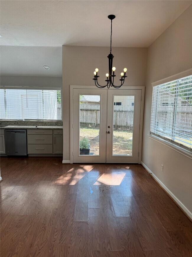 Building Photo - 16103 Manor Point Dr