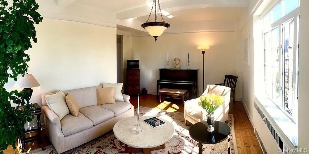 Foto principal - 118 8th Ave