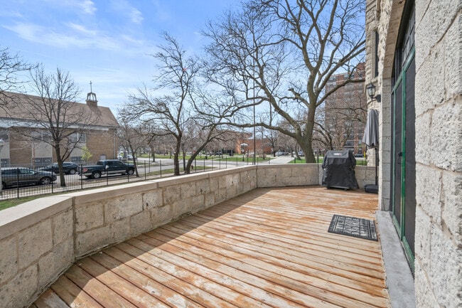 Foto del edificio - 4545 S Drexel Blvd