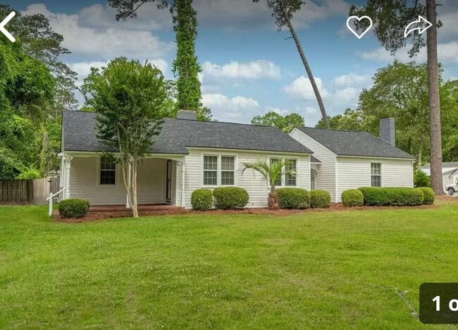 Separate entrance and parking - 611 Greenway Dr