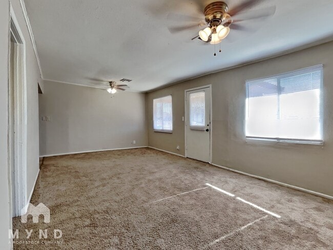 Foto del edificio - 1042 W Taylor St