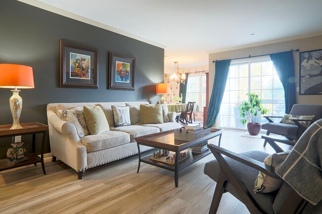 Building Photo - 4 Lowe St