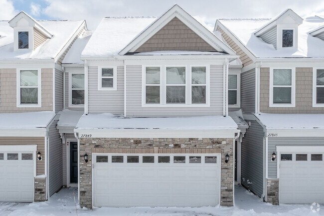 27845 Birchwood Ct