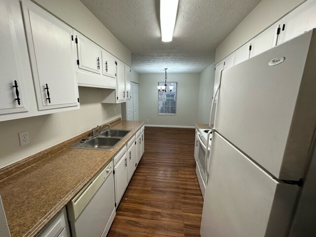 Foto del edificio - 9149 Cedarpark Ln NW