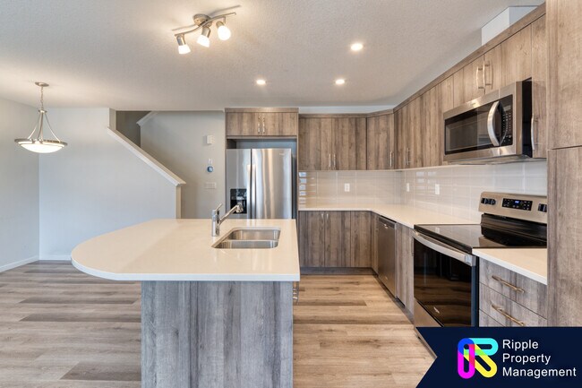 Building Photo - 588 Osborne Dr SW