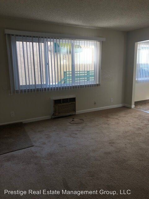 Primary Photo - 1030 S 12th St