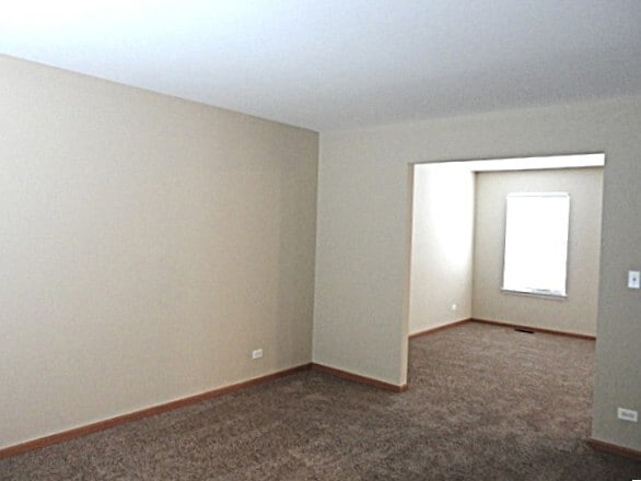 Building Photo - 2269 Jason Dr