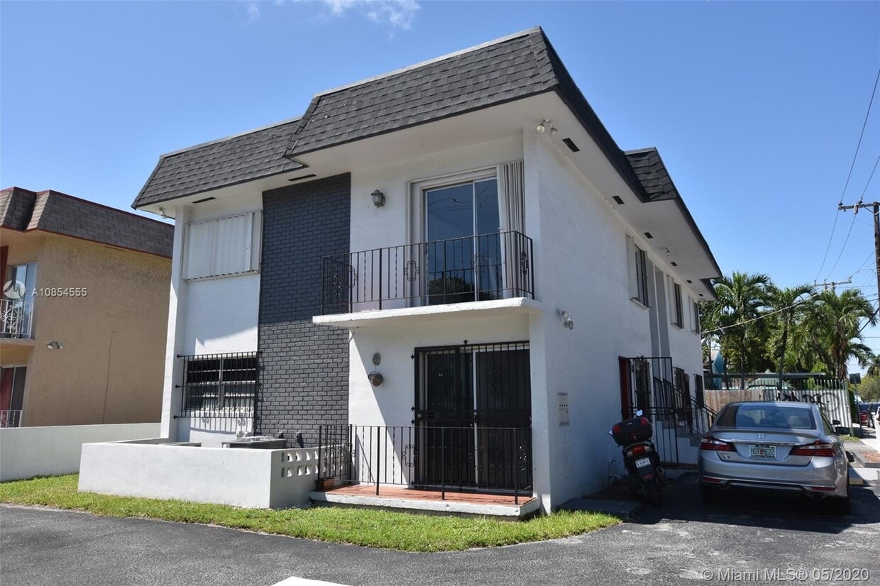 Foto del edificio - 401 SW 5th St