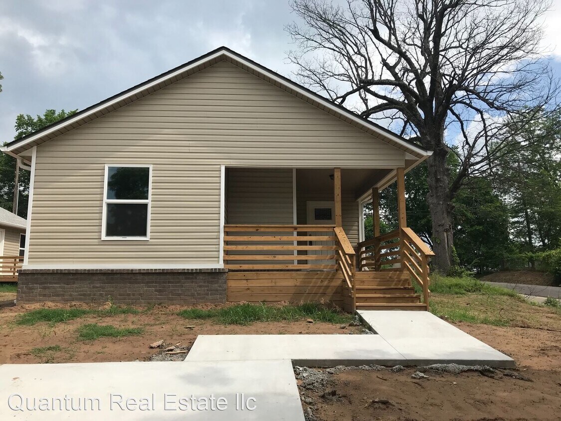 Foto principal - 4 br, 2 bath House - 2923 Neis Street