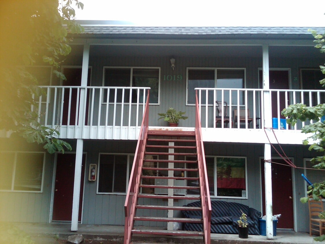 Primary Photo - 1019 Billy Frank Jr St