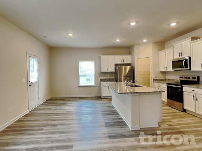 Building Photo - 467 Prescott Wy