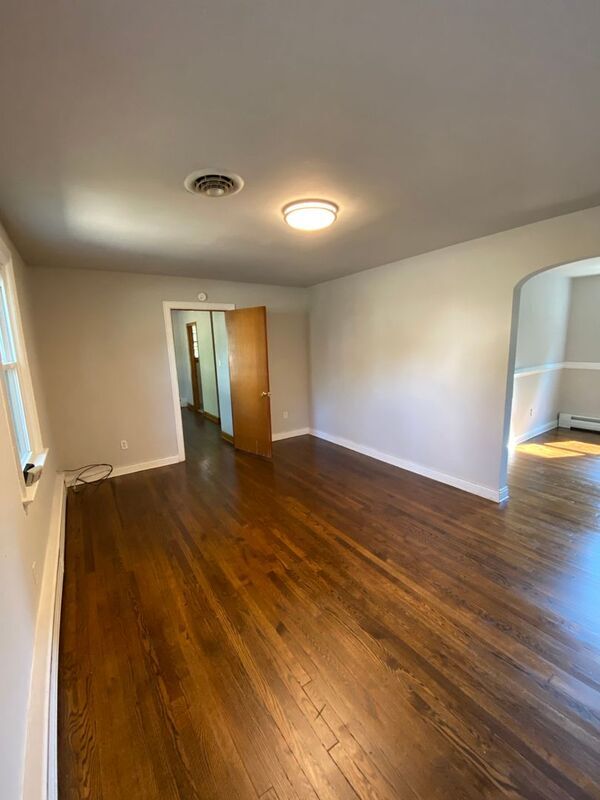 Building Photo - 3115 Navarone Ave