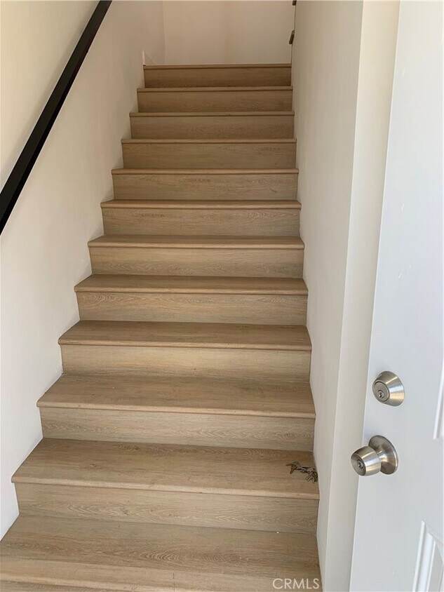 Foto principal - 1211 W 40th Pl