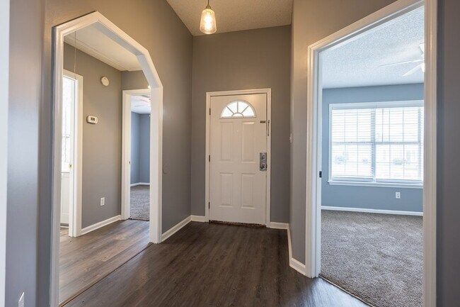 Foto del edificio - 4123 Sedgwyck Ln