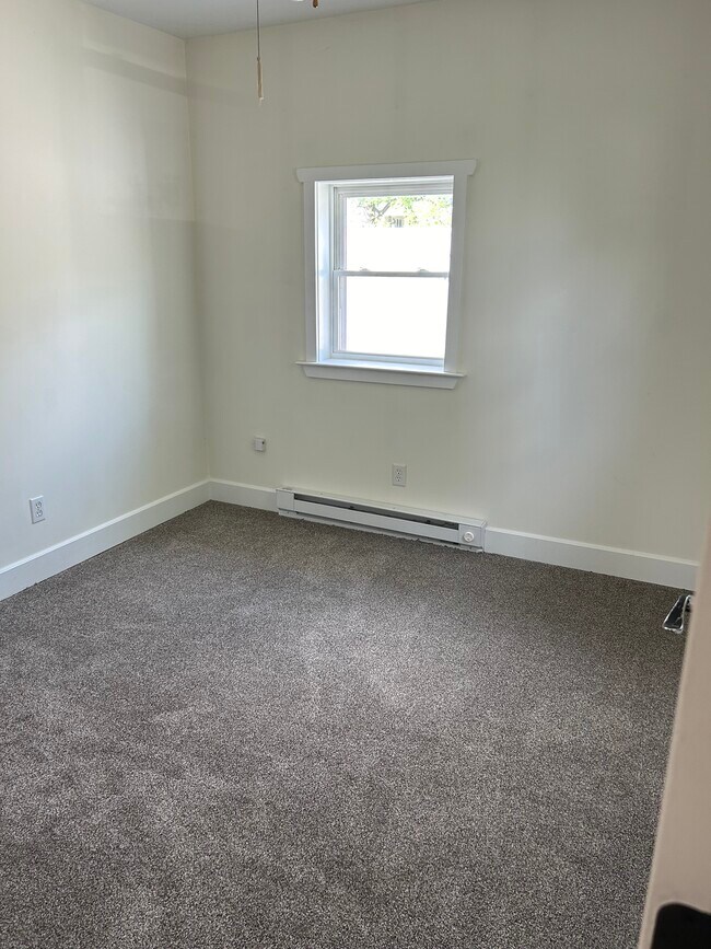 Bedroom #2 - 977 Laudermilch Rd