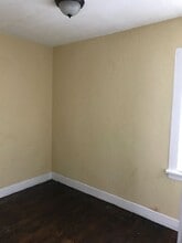 Building Photo - 209 Gregory St