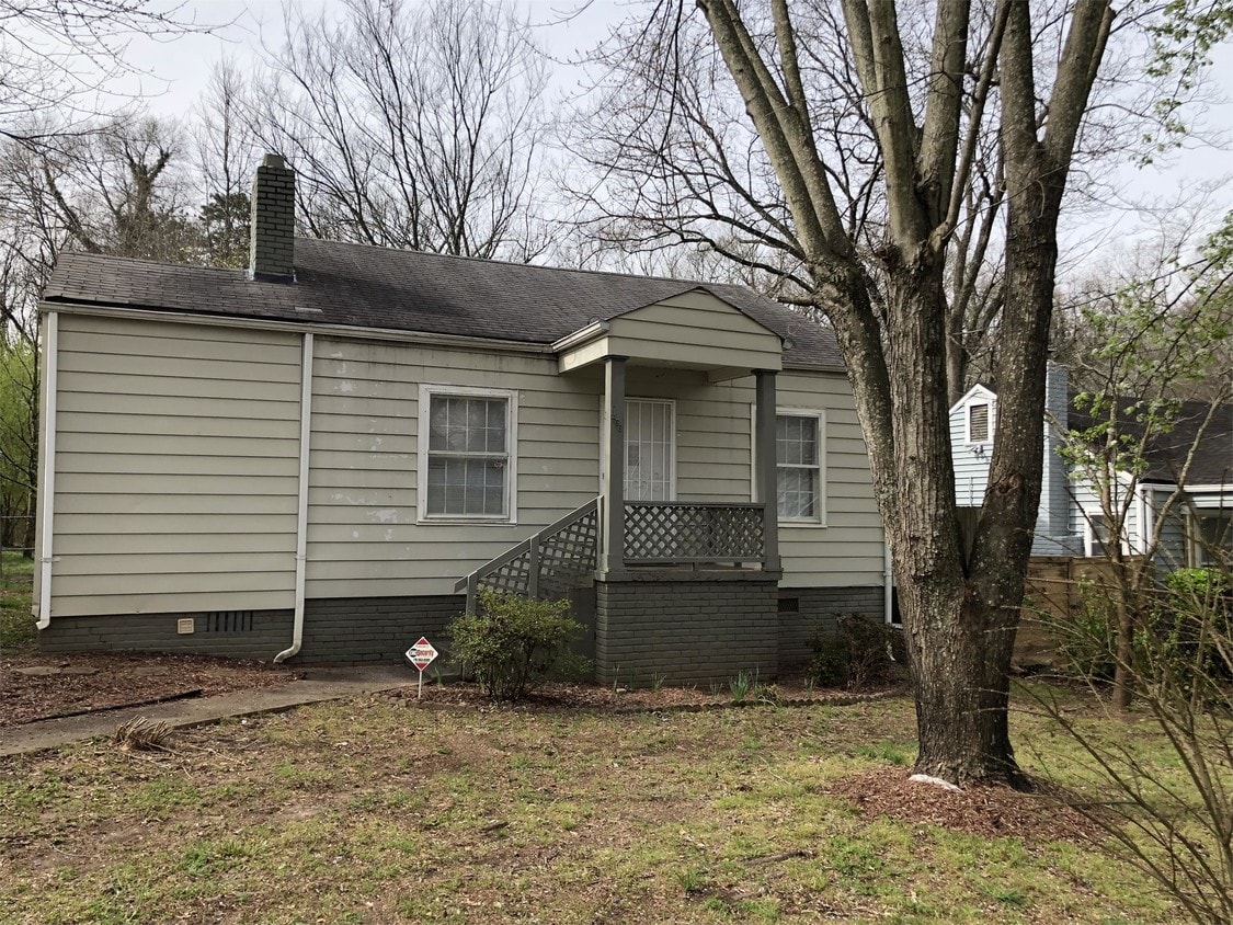 Photo - 1466 St Michael Ave (East Point, GA)