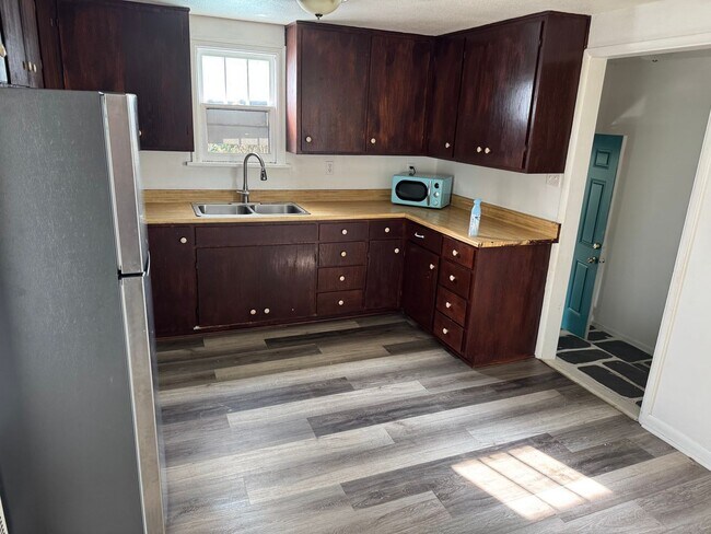 Foto del edificio - Great single level Home