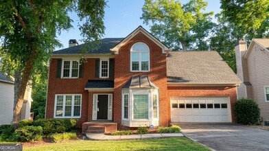 Building Photo - 5025 Byers Rd