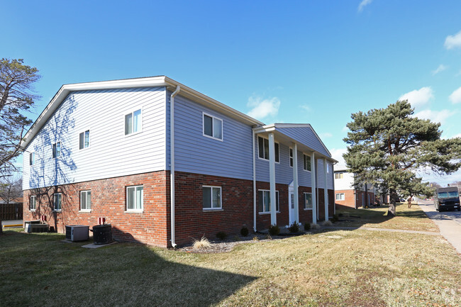 Building Photo - Georgetown Apartments