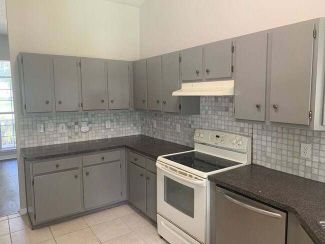 Building Photo - 3 bedroom 2 bath home in Mentone