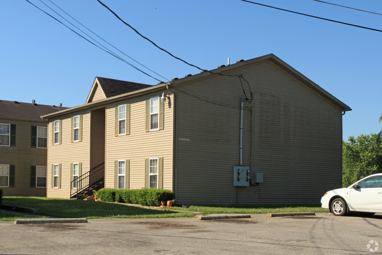 208 Hardin St, Taylorsville, KY 40071 Apartments in Taylorsville, KY