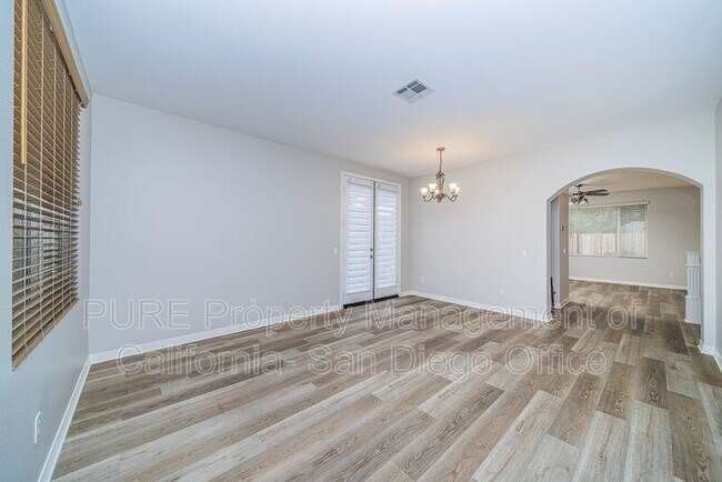 Building Photo - 1098 Crystal Springs Pl