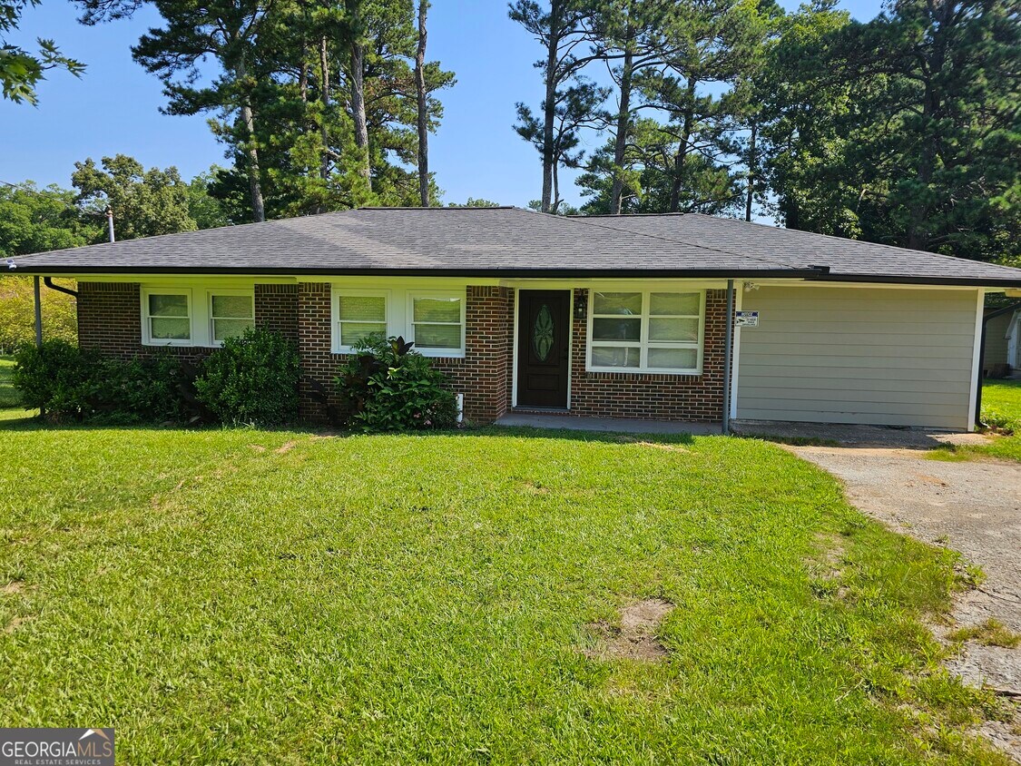 Primary Photo - 2744 Chamblee Tucker Rd