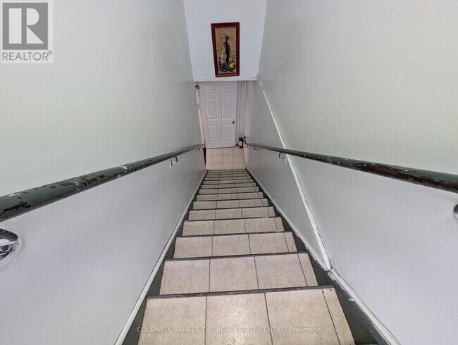 Photo du bâtiment - 2823 Danforth Ave