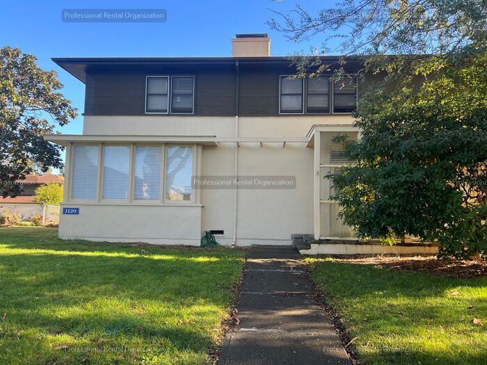 Foto principal - Large Historical Mare Island Duplex Unit