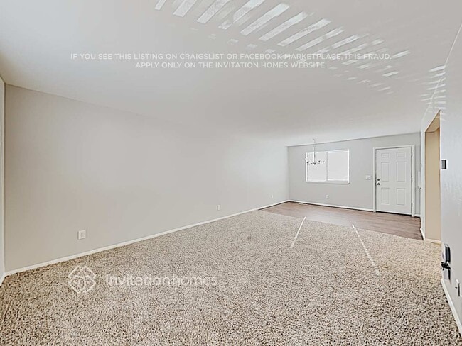 Building Photo - 9660 W 105th Ave