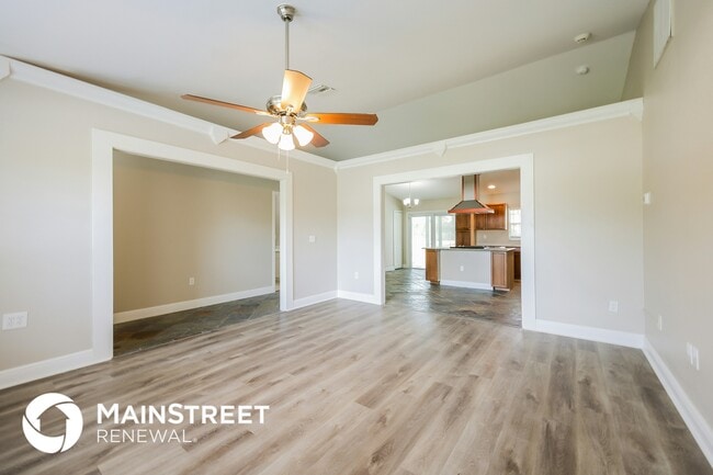 Building Photo - 3001 38th St W