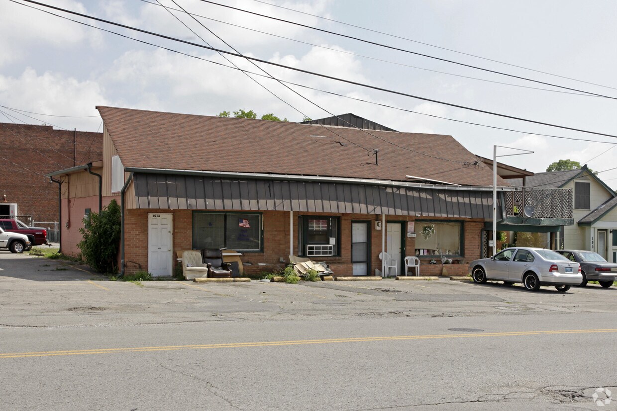Primary Photo - 101 Harris St