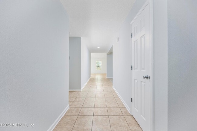Building Photo - 76690 Timbercreek Blvd