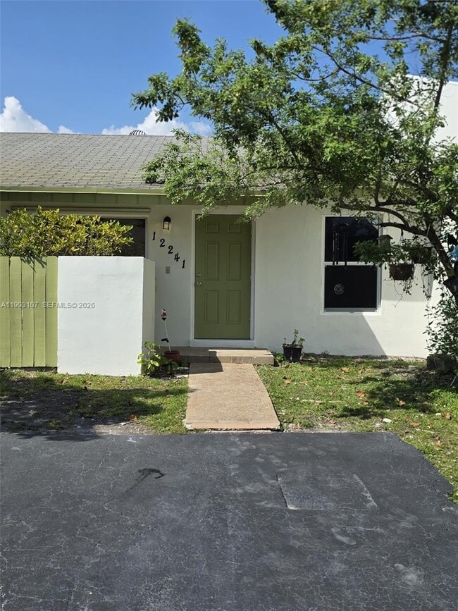Building Photo - 12241 SW 115th Terrace