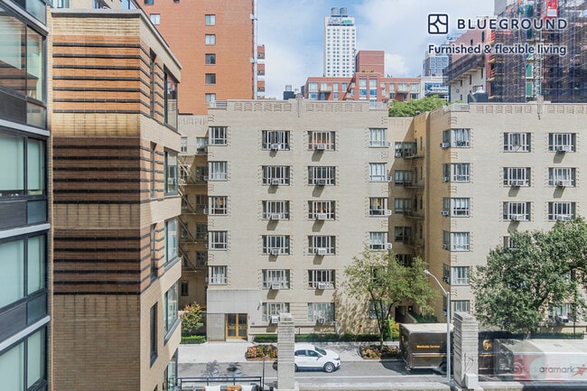 Building Photo - 180 W 20th St