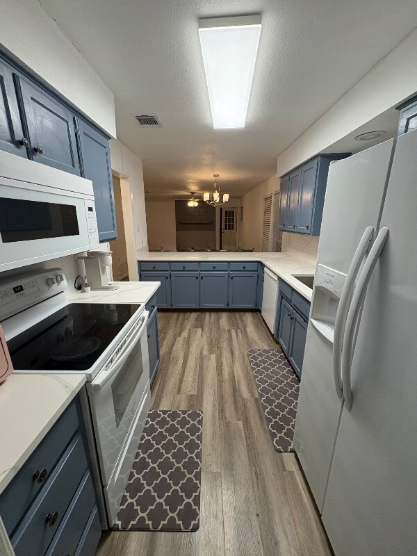 Foto del edificio - 806 Wildwood Ln