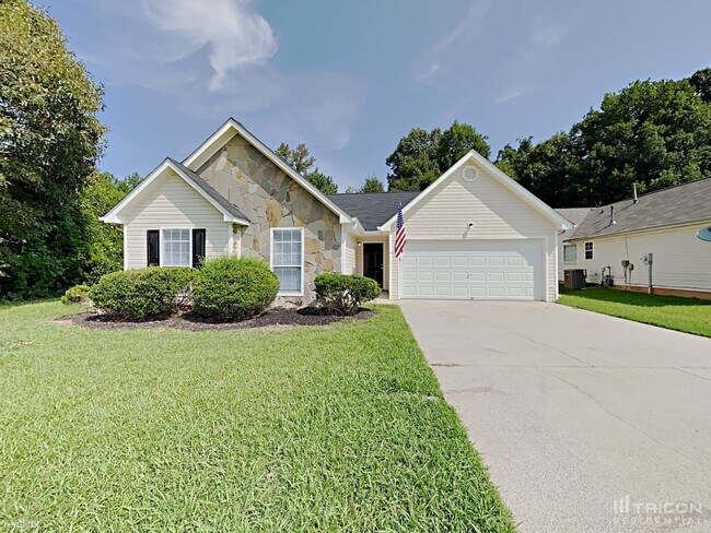 Building Photo - 290 Plantation Blvd