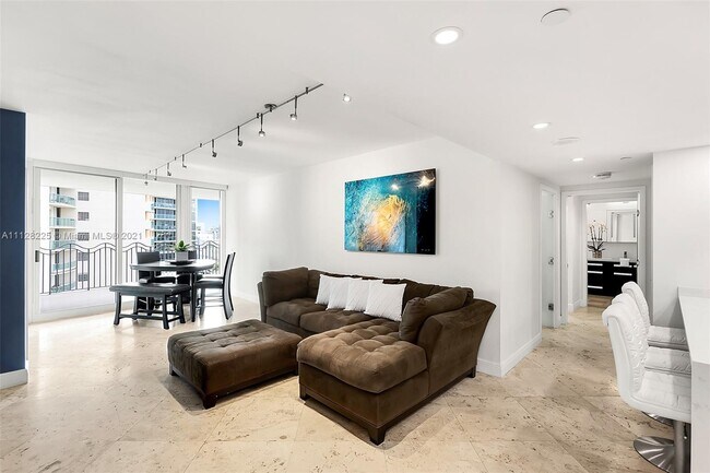 Foto del edificio - 1500 Ocean Dr