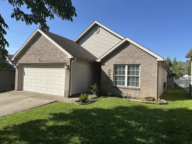 Building Photo - 3021 Caddis Ln