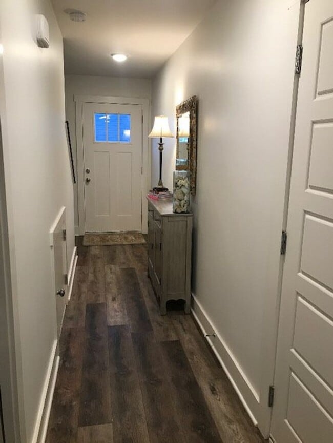 Building Photo - 1138 STREET - A St