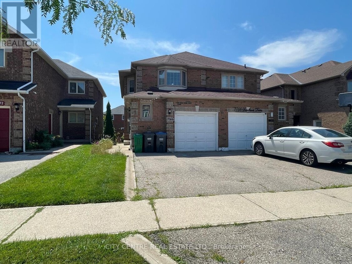 Primary Photo - 7168 Sandhurst Dr