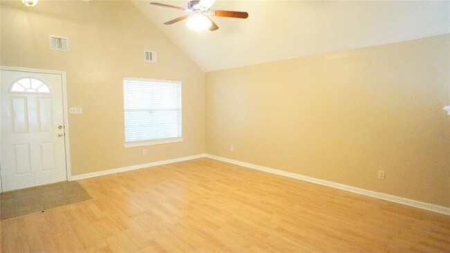 Building Photo - 20315 Fairfield Park Way