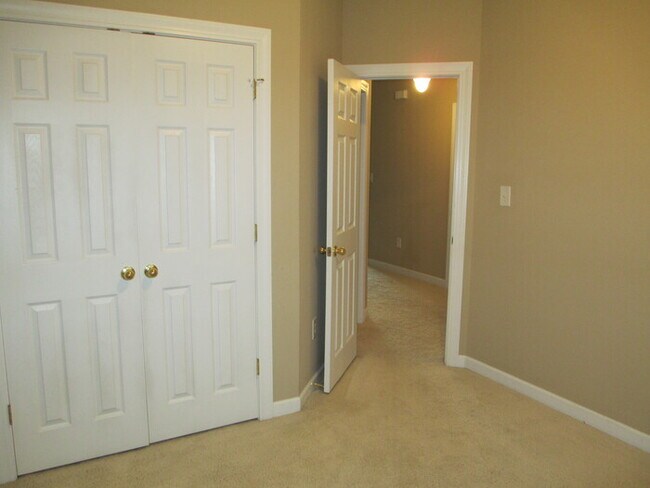 Building Photo - 118 Savannah Circle, Roanoke Rapids