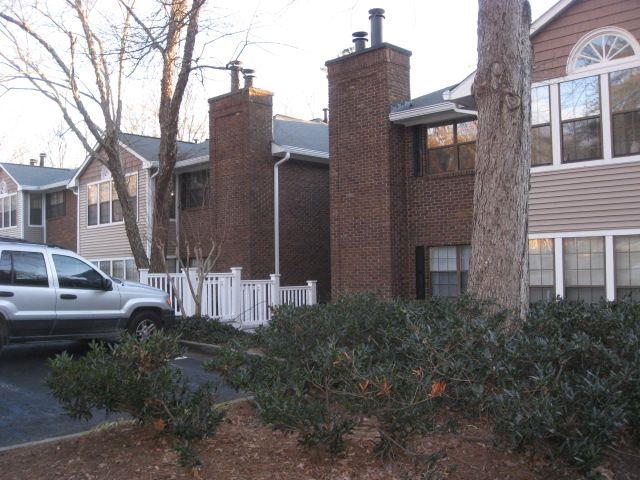 Primary Photo - 608 Barrington Hills Dr