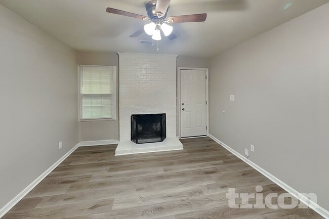 Building Photo - 9223 Shackleford Terrace