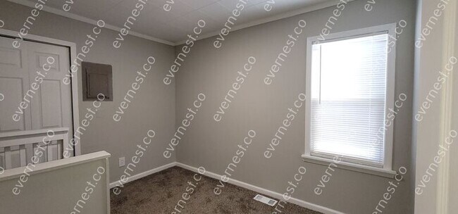 Foto del edificio - 2332 Fisher St