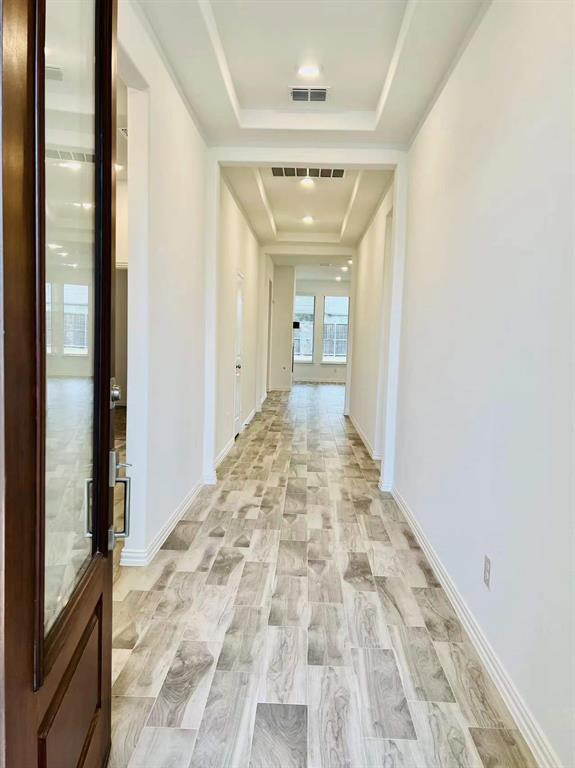 Building Photo - 1613 Da Vinci Dr
