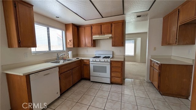 Foto del edificio - 9455 Fremontia Ave