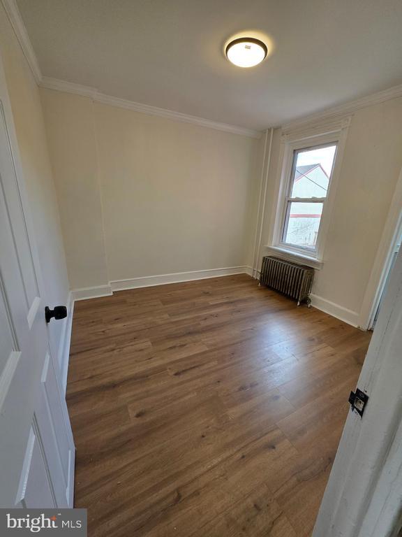 Foto del edificio - 419 BELL AL